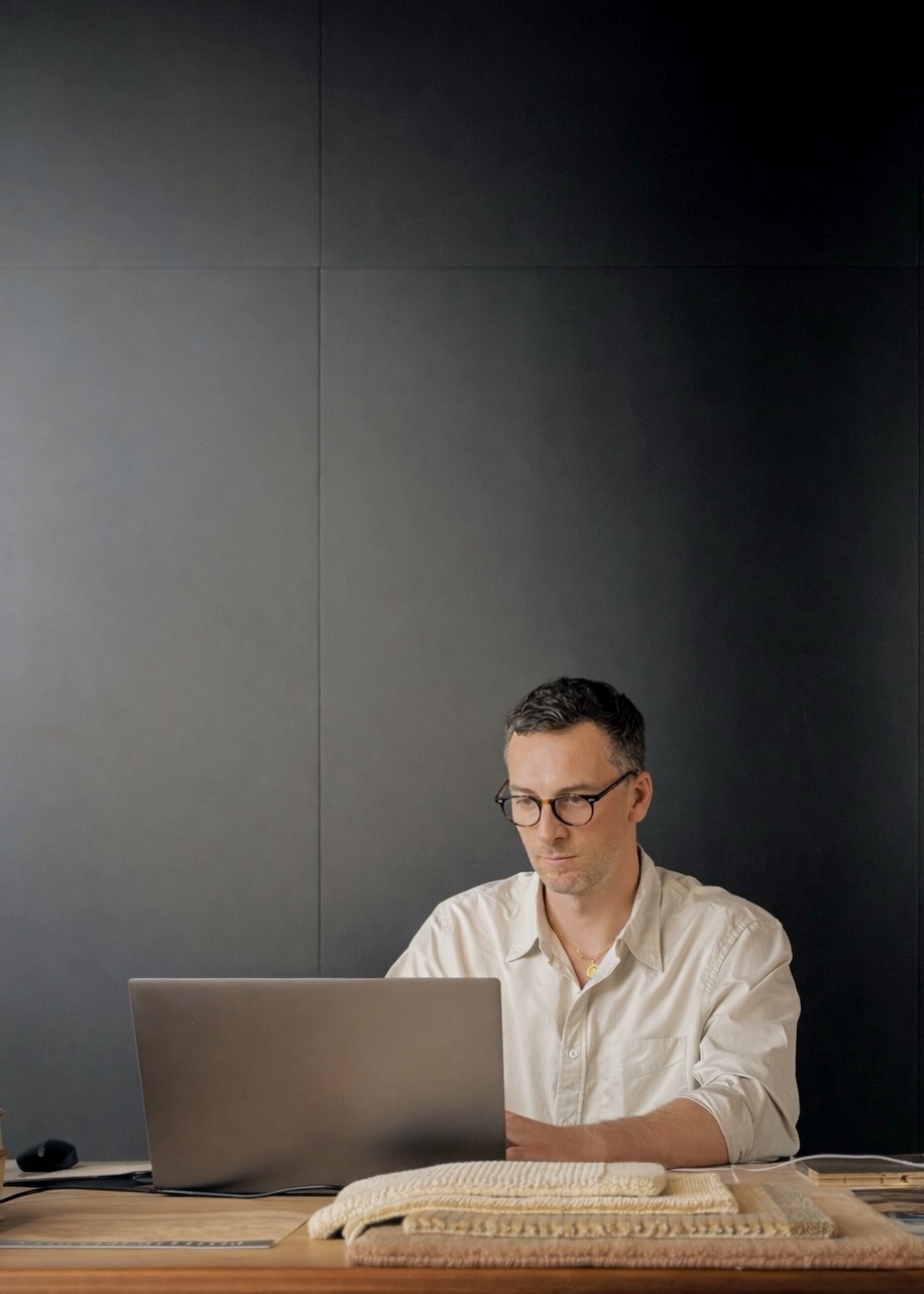 Portrait of the studio founder